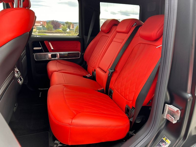 Mercedes-Benz Třídy G G 63 AMG A22 SUPERIOR - fotka 16 z 16