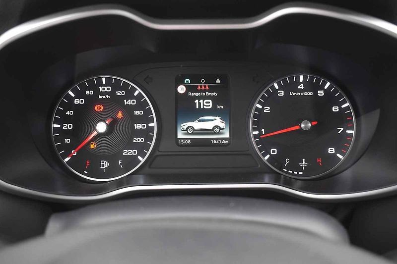 Auto jsem testoval převážně v typicky zimních podmínkách