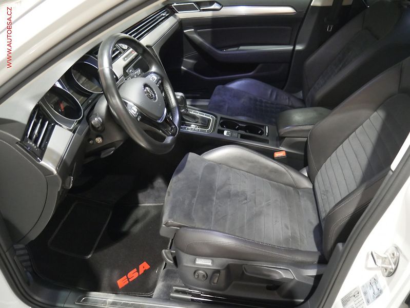 Volkswagen Passat (2015) 2.0Bi-TDi 4x4, ČR, DSG, LED - fotka 9 z 18