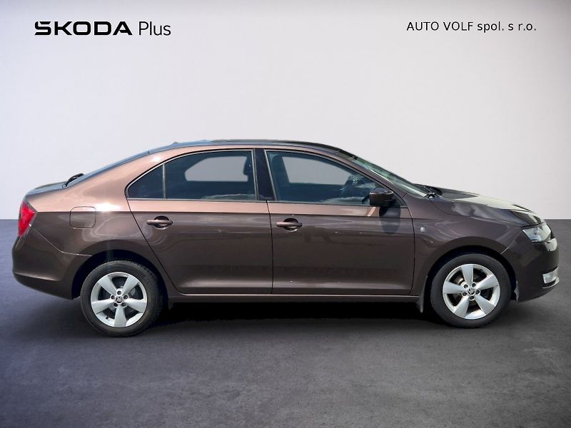 Škoda Rapid (2015) Ambition 1.2 TSI 63 kW 5°manuá - fotka 8 z 27