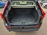 Volvo XC60 2,0 B4 AWD MOMENTUM+ - náhled 11