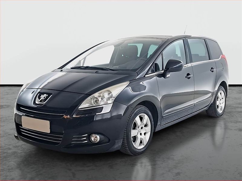 Peugeot 5008 (2011) 1.6 HDi, Tempomat - fotka 2 z 18