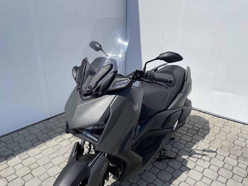 Yamaha (2026) XMAX 300 EU5+ - fotka 7 z 11
