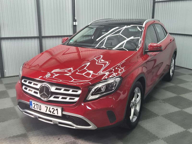 Mercedes-Benz GLA (2019) - fotka 3 z 25
