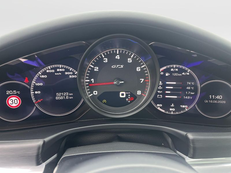Porsche Panamera (2019) GTS - fotka 18 z 30