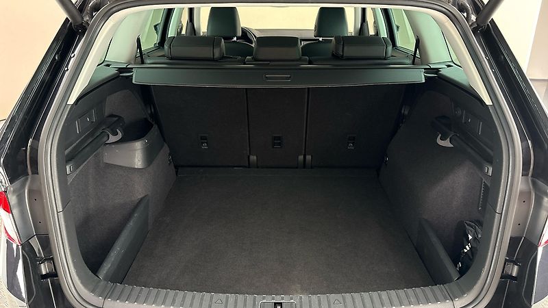 Škoda Kodiaq 2.0 TDI DSG 4x4 L&K - fotka 17 z 33