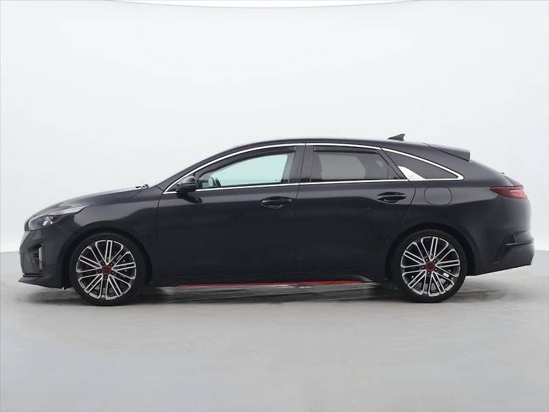 Kia ProCeed GT 1,6 T-GDI 150kW DCT CZ - fotka 4 z 34