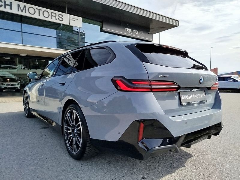 BMW Řada 5 540d xDrive Touring Nezávislé - fotka 11 z 28
