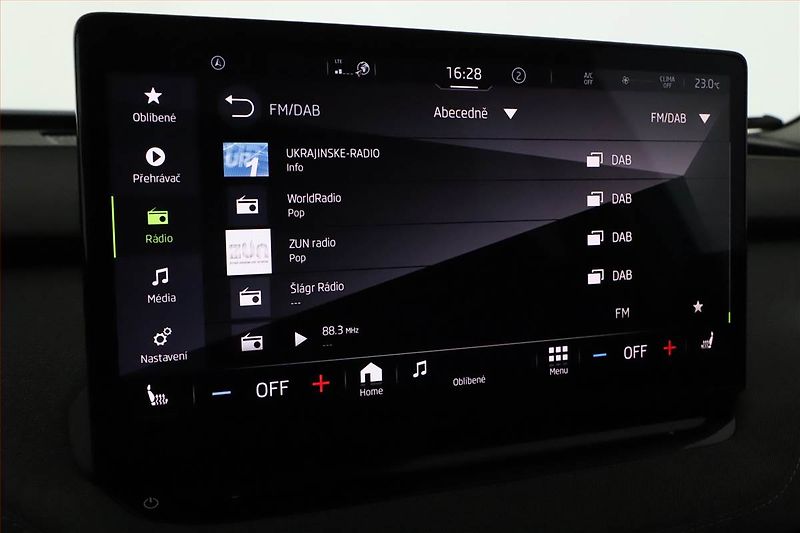 Škoda Enyaq (2023) iV 80x (82 kWh), SoH 93% - fotka 10 z 20