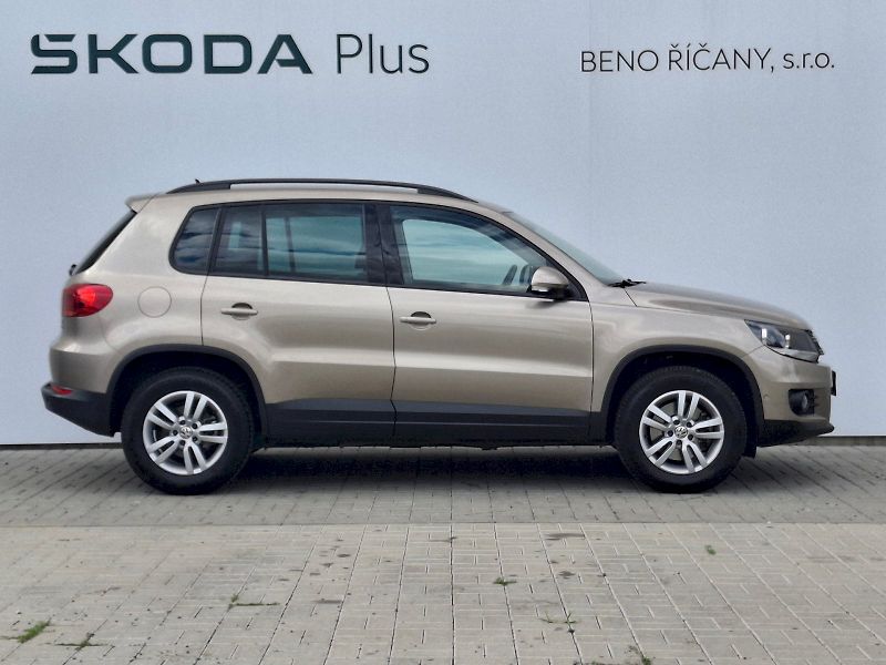Volkswagen Tiguan (2013) Trend 1,4TSi 90kW - fotka 12 z 33