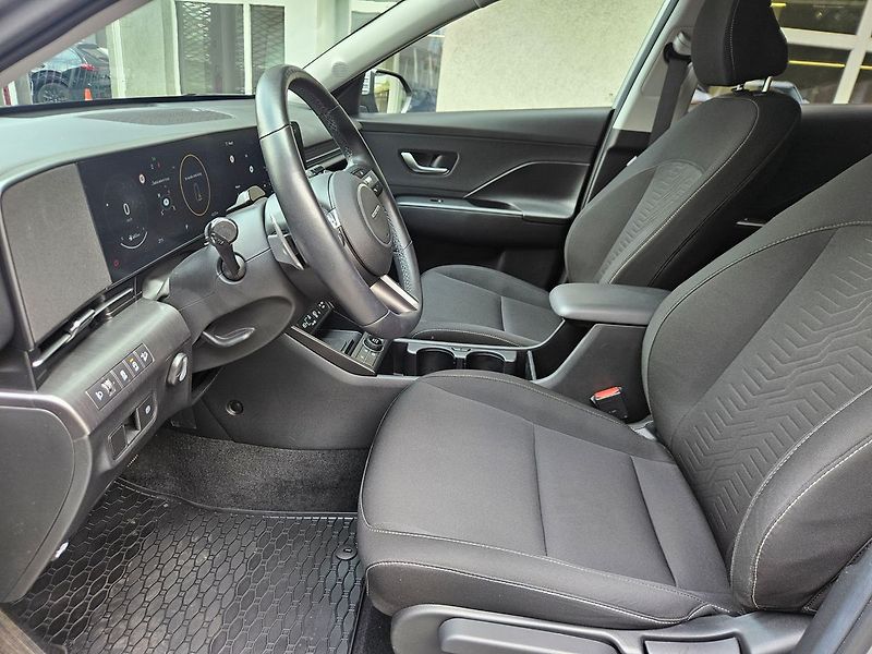 Hyundai Kona 1.0 T-GDi 88kW, Smart, DCT - fotka 10 z 33