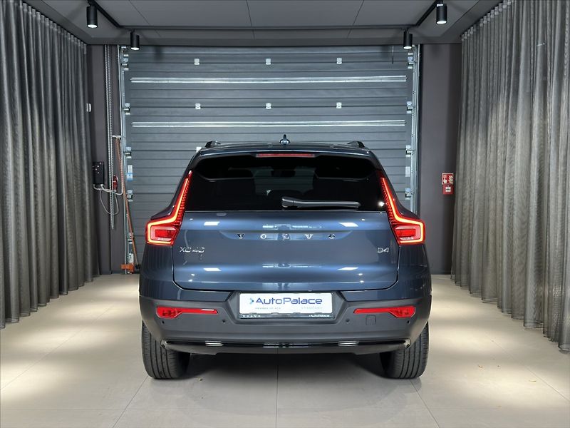 Volvo XC40 (2026) 2,0 B4  Ultra - fotka 5 z 33