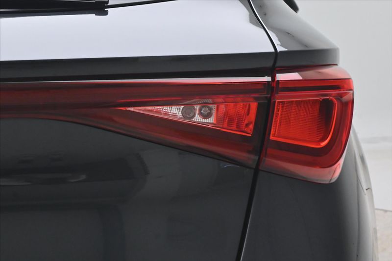 Cupra Leon 2,0 TDI 110 kW DSG Sportstoure - fotka 32 z 33