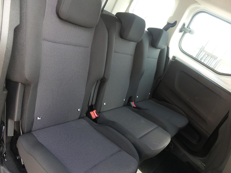 Citroën Berlingo (2026) YOU PROFI Diesel 100k Manual  - fotka 9 z 18