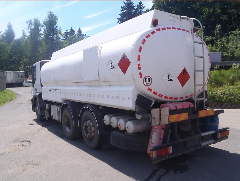 Iveco (2006) 260 cisterna PHM - fotka 7 z 9