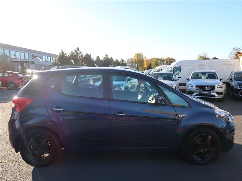 Hyundai ix20 1,6 CVVT,92kW,1majČR,Serv.kn. - fotka 6 z 27