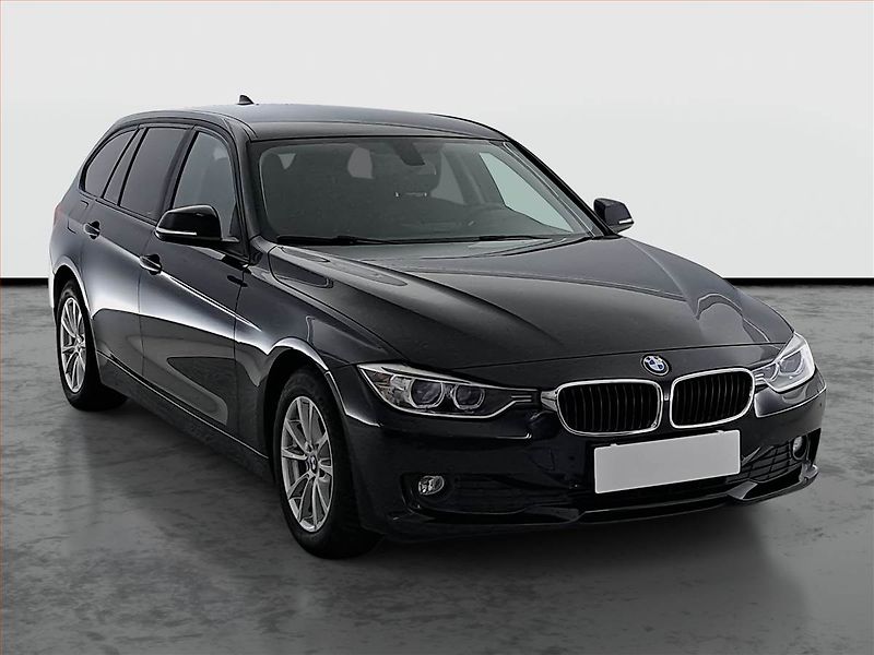 BMW Řada 3 (2014) 320 d, Navi, Xenony - fotografie inzerátu