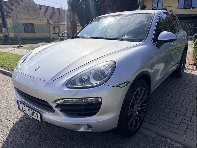 Porsche Cayenne DIESEL 3.0 V6 180KW - fotografie inzerátu