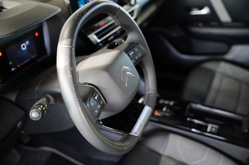 Citroën C4 - fotka 13 z 26