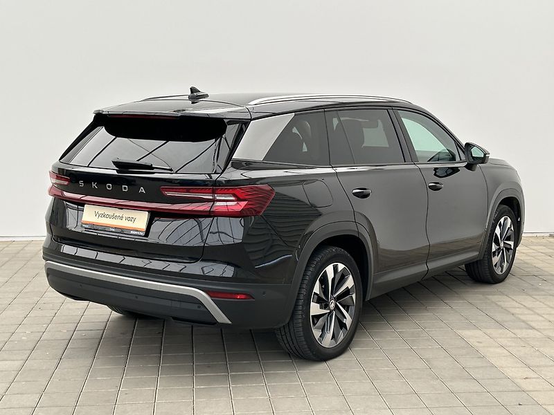 Škoda Kodiaq 2.0 TDI 4x4 Exclusive Selectio - fotka 2 z 36