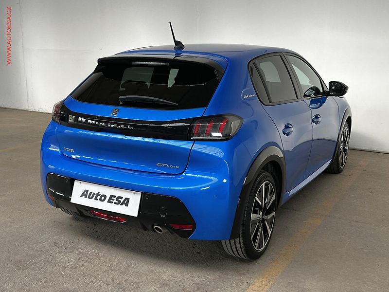 Peugeot 208 (2019) 1.2 PT, GT, LED, navi - fotka 4 z 19