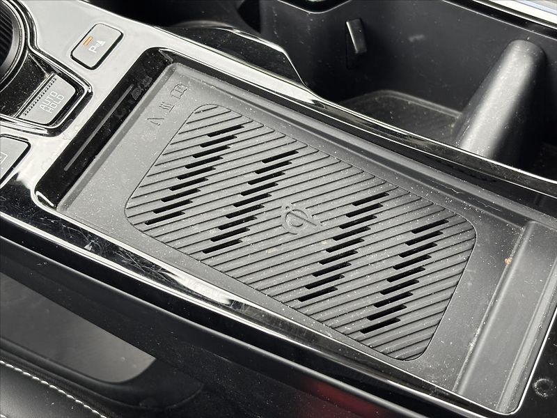 Kia EV6 0,0 168kW Earth ZÁRUKA SoH 98% - fotka 33 z 48