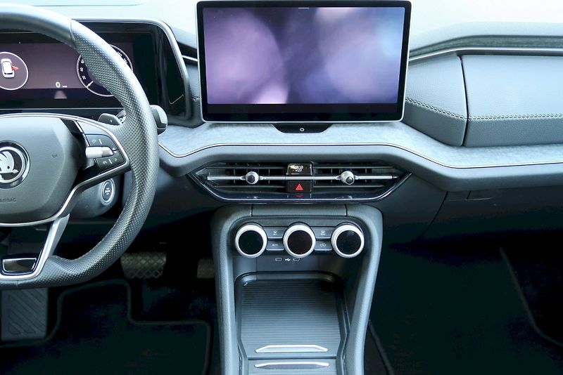 Škoda Kodiaq (2024) Exclusive Selection 2.0 TDI 4x - fotka 22 z 28