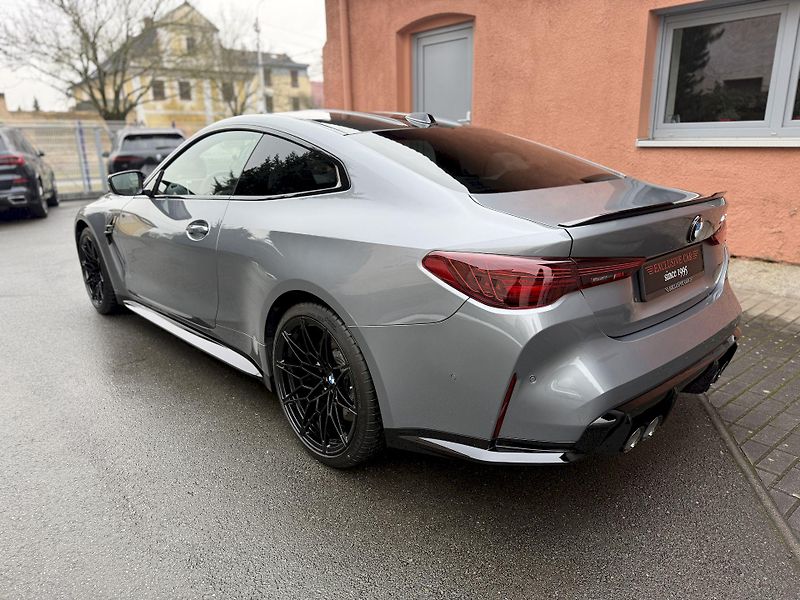 BMW M4 Competition xDrive FCL Indiv. - fotka 3 z 44
