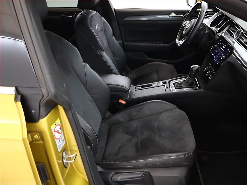Volkswagen Arteon (2019) R-line 2.0 TSI - fotka 7 z 22