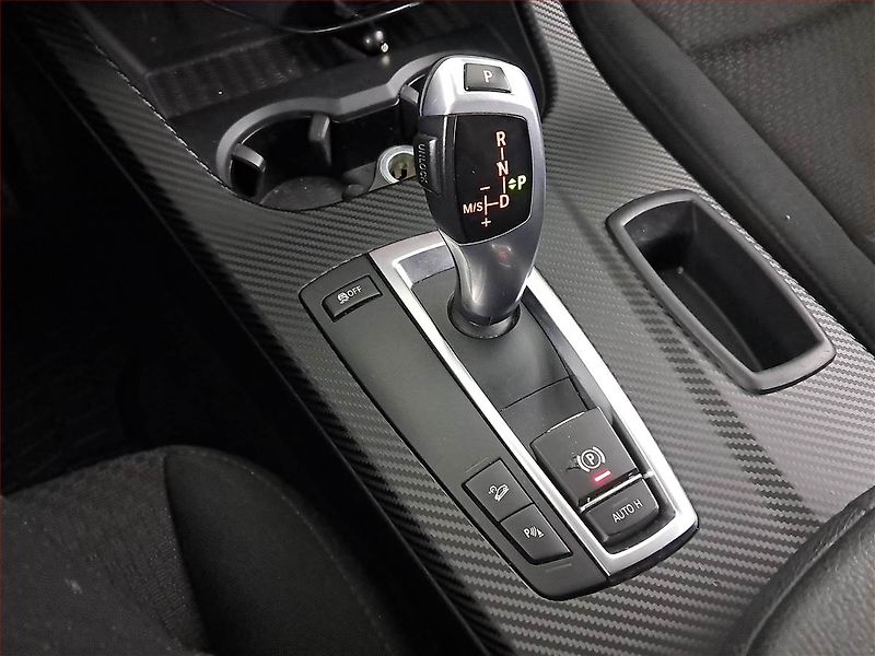 BMW X3 (2011) xDrive30d, 4X4, Automat - fotka 13 z 16
