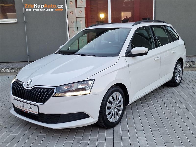 Škoda Fabia 1.0 TSI Combi Tour, ČR, 1.Maj - fotografie inzerátu