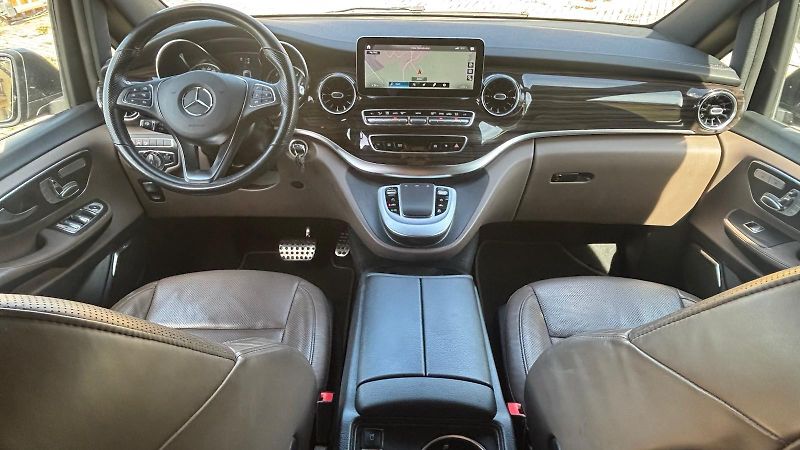 Mercedes-Benz Třídy V (2021) TŘÍDA V 300 d 4MATIC AVANTGARD - fotka 18 z 19