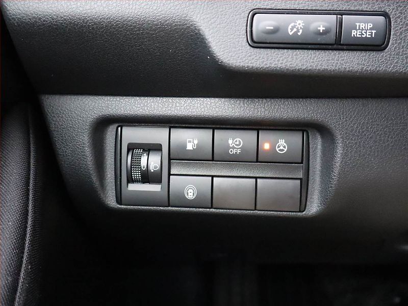 Nissan Leaf (2022) 40 kWh, SoH 90%, Automat - fotka 19 z 20