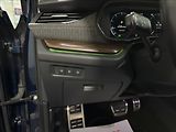 Škoda Octavia 2,0   TDI SCOUT 4X4 110KW HEAD - náhled 15