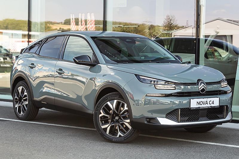 Citroën C4 1,2 MAX 130k Automat + ZIMA - fotka 3 z 18
