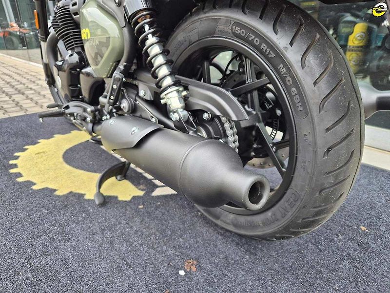 Royal Enfield Shotgun 650 (2026) - fotka 17 z 23