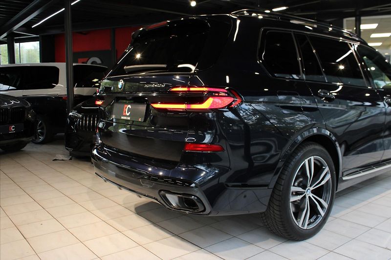 BMW X7 xDrive40d M Sport Pro ExeDrPro - fotka 9 z 44