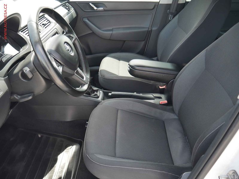 Škoda Rapid (2014) 1.6 TDi, ČR, AC - fotka 9 z 18