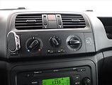 Škoda Fabia (2012) 1.2 12V, Park. senzory - náhled 9