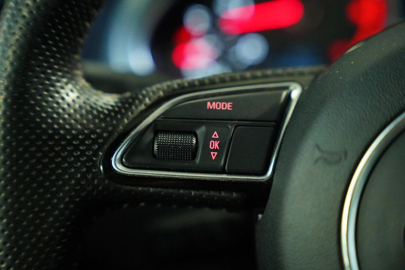 Audi Q7 - fotka 16 z 27