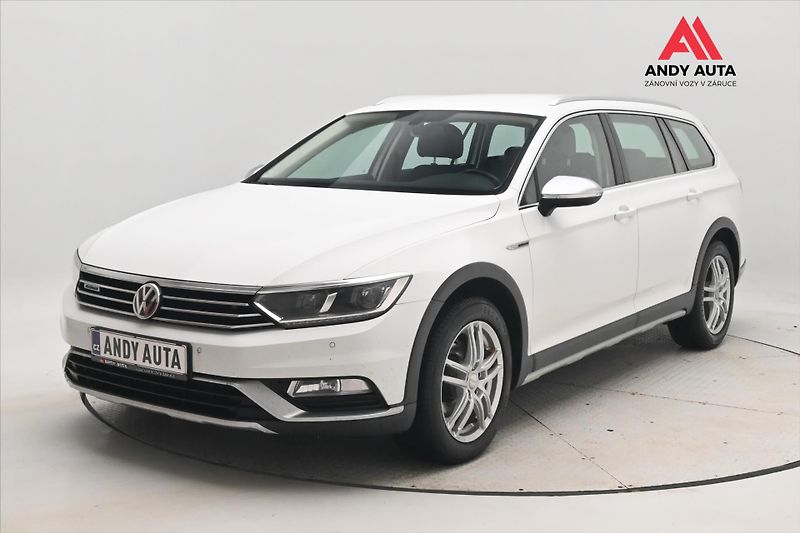 Volkswagen Passat 2,0 TDI 140kW DSG Alltrack 4Mo - fotka 1 z 32