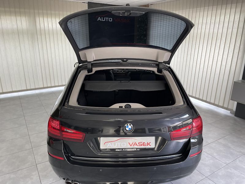 BMW Řada 5 2.0 D AT NAVI KŮŽE BI-XENON - fotka 28 z 28