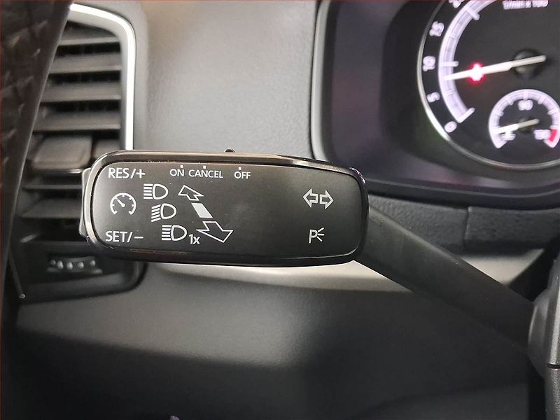 Škoda Karoq (2019) Ambition 2.0 TDI - fotka 18 z 19