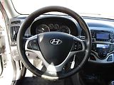 Hyundai i30 (2012) 1.6 CRDi, ČR, AC, tempo - náhled 15