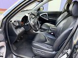 Toyota RAV4 2,2 D4-D 4WD / 130 kW /  - náhled 9