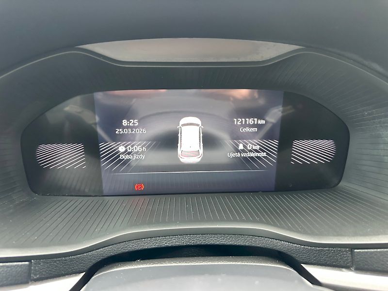 Škoda Karoq (2023) 2.0 TDI 85kW Ambition DSG - fotka 12 z 24