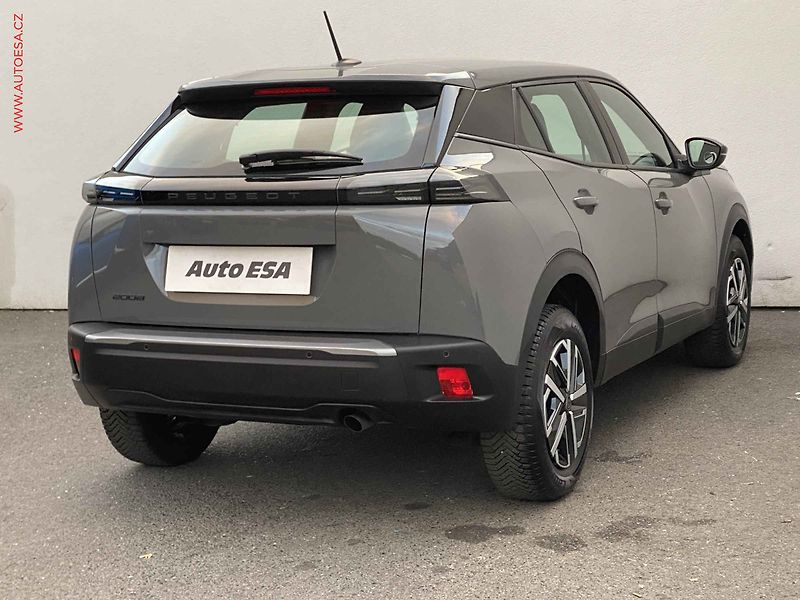 Peugeot 2008 (2024) 1.2 PT, Active, +pneu - fotka 4 z 20