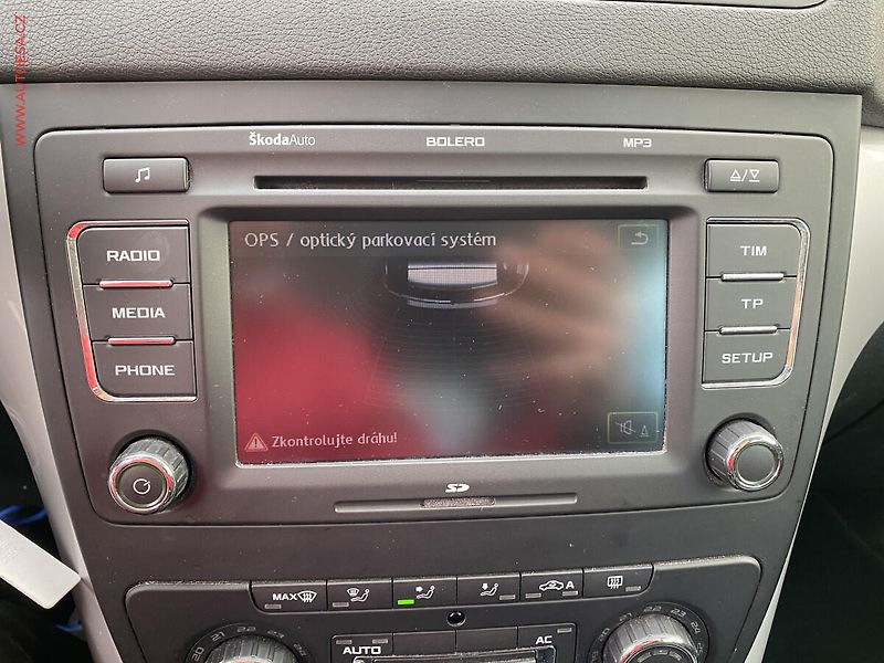 Škoda Yeti (2011) 1.4 TSi, Ambiente - fotka 17 z 17