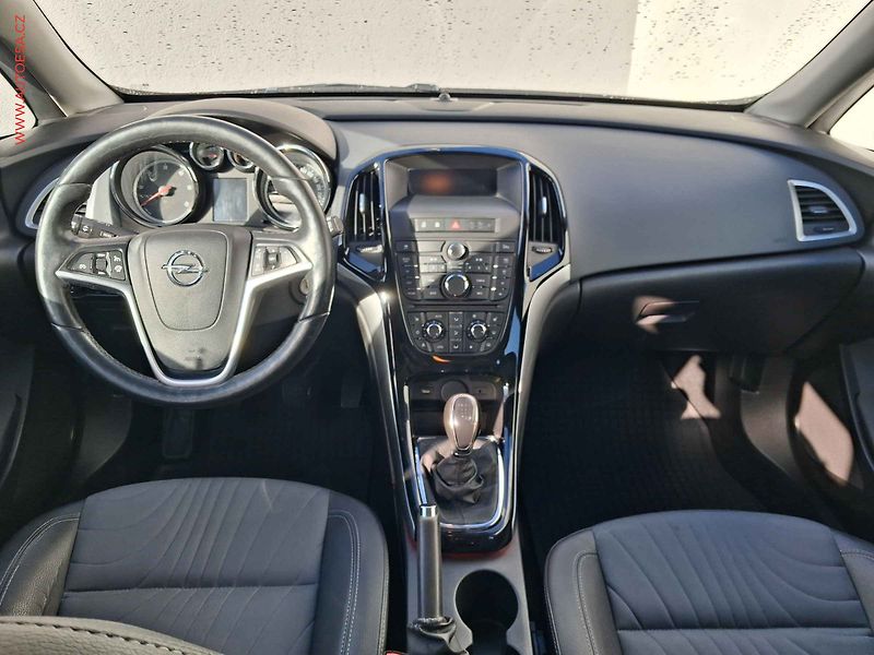 Opel Astra (2015) 2.0 CDTi, 2.maj,ČR, AC - fotka 8 z 16
