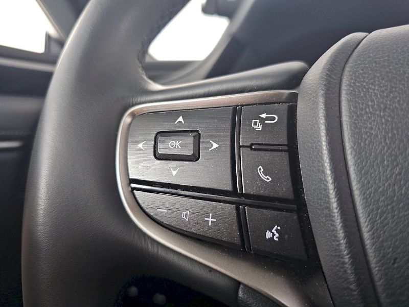 Lexus ES 300h (2025) 2.5HEV 218k BUSINESS EDITION - fotka 9 z 28